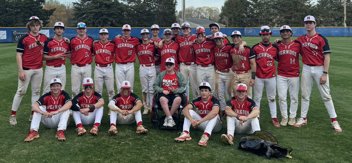 JV  &amp; Varsity ⚾️ beats South Lakes….. varsity in 13 innings!