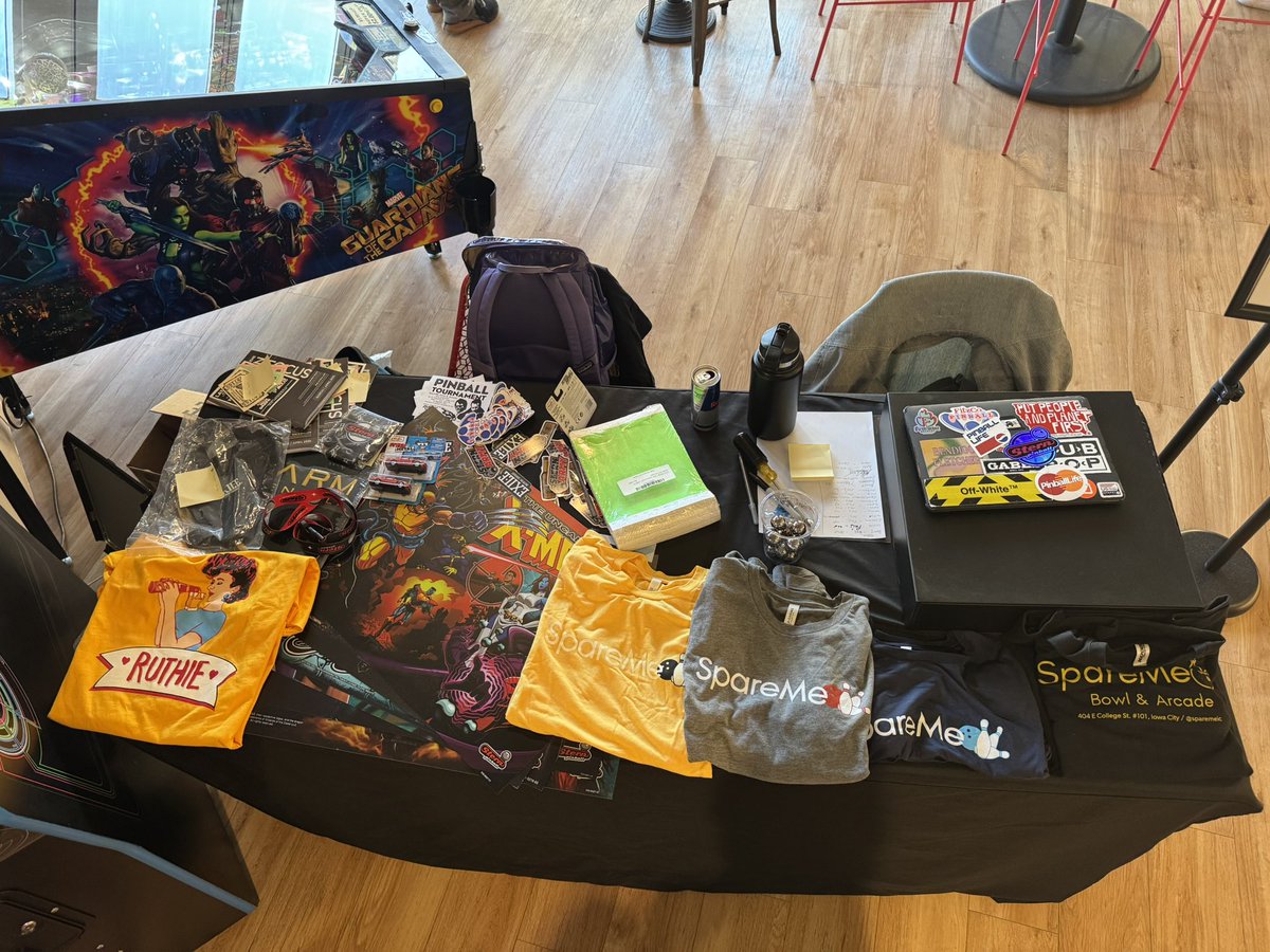 WeBuyPinball's tweet image. There is still time to get into the pinball tournament in #IowaCity at #SpareMe