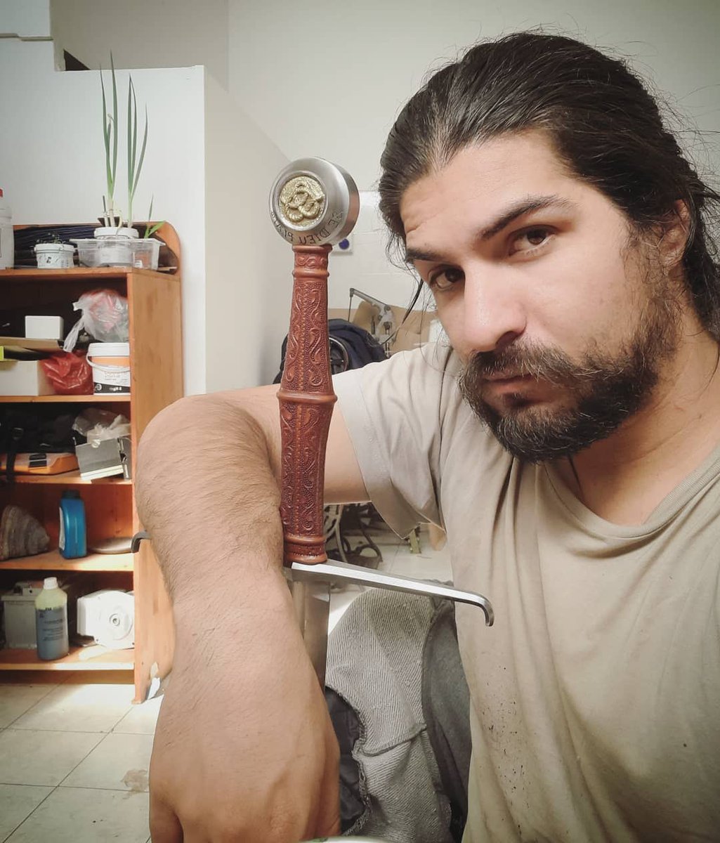 Arann Reichhardt Swordsmith tweet media