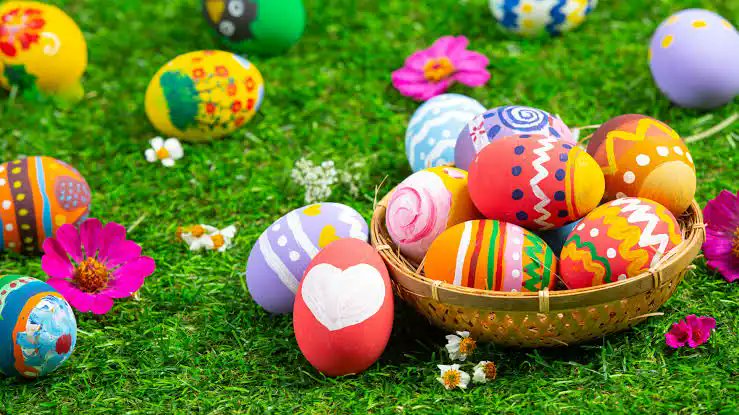 VerrucktMann's tweet photo. Your Easter Eggs / My Easter Eggs https://t.co/9dLBGvYzgS