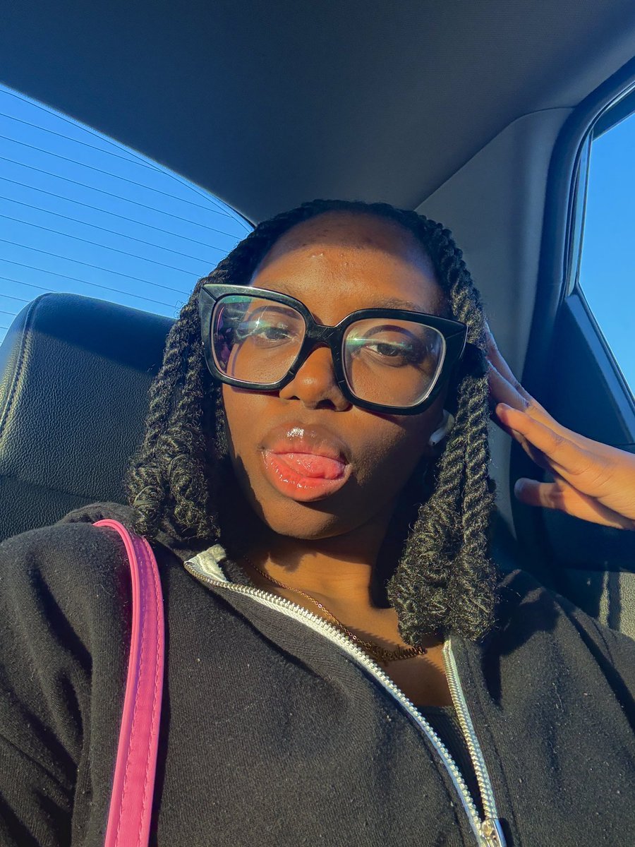 k0olaide's tweet photo. #wronganswerforehead https://t.co/lHQSc5vMD5