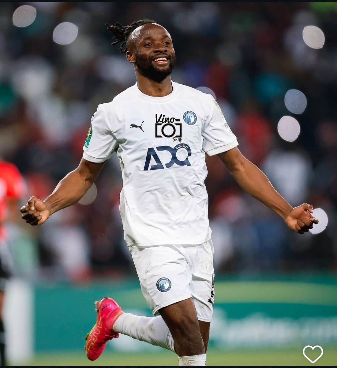 fistonmayele9's tweet image. Demi finale allez champions league 🩵🤍🙌🏿