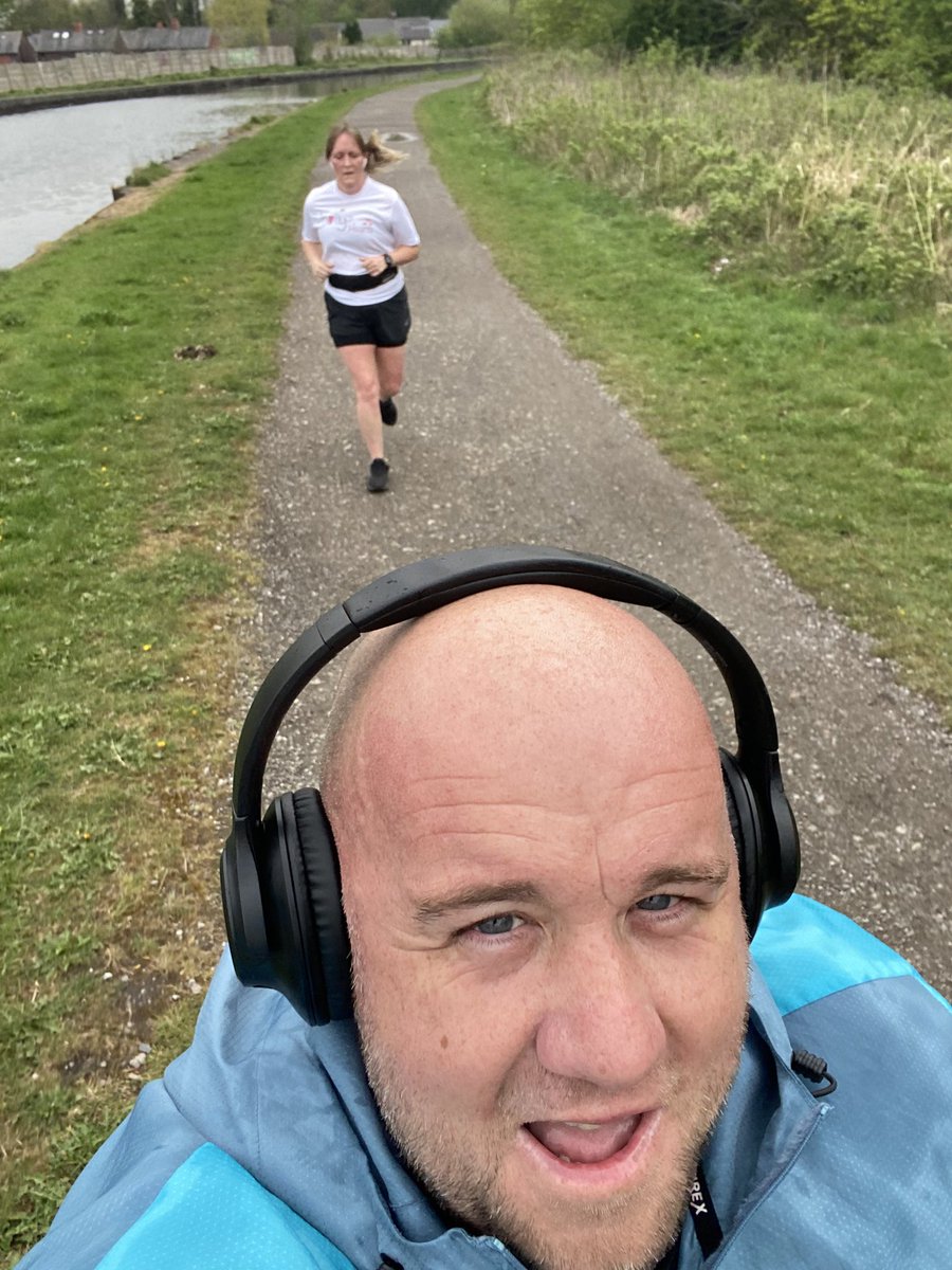 Another long trot yesterday with our maud 🏃🏻‍♂️ 🏃‍♀️ 

4 weeks today I’ll be running the Manchester Half Marathon. I’m nearly at my target so if you can spare any money please click on the link below 👇🏼 

All in memory of my daughter Holly Prince 💖

justgiving.com/page/mark-prin…