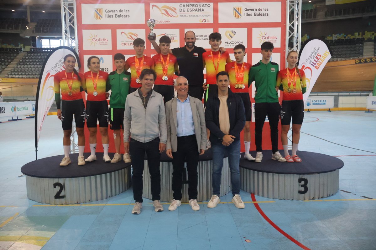 RFECiclismo's tweet photo. #CEJuniorCadetePalma25 | 📸 Imágenes de los campeones de España de Puntuación y Keirin y de la Com. Valenciana y Euskadi como ganadores por equipos en cadete y junior 🏆

¡Fantásticas actuaciones! 👏 https://t.co/Loo58cRVB8