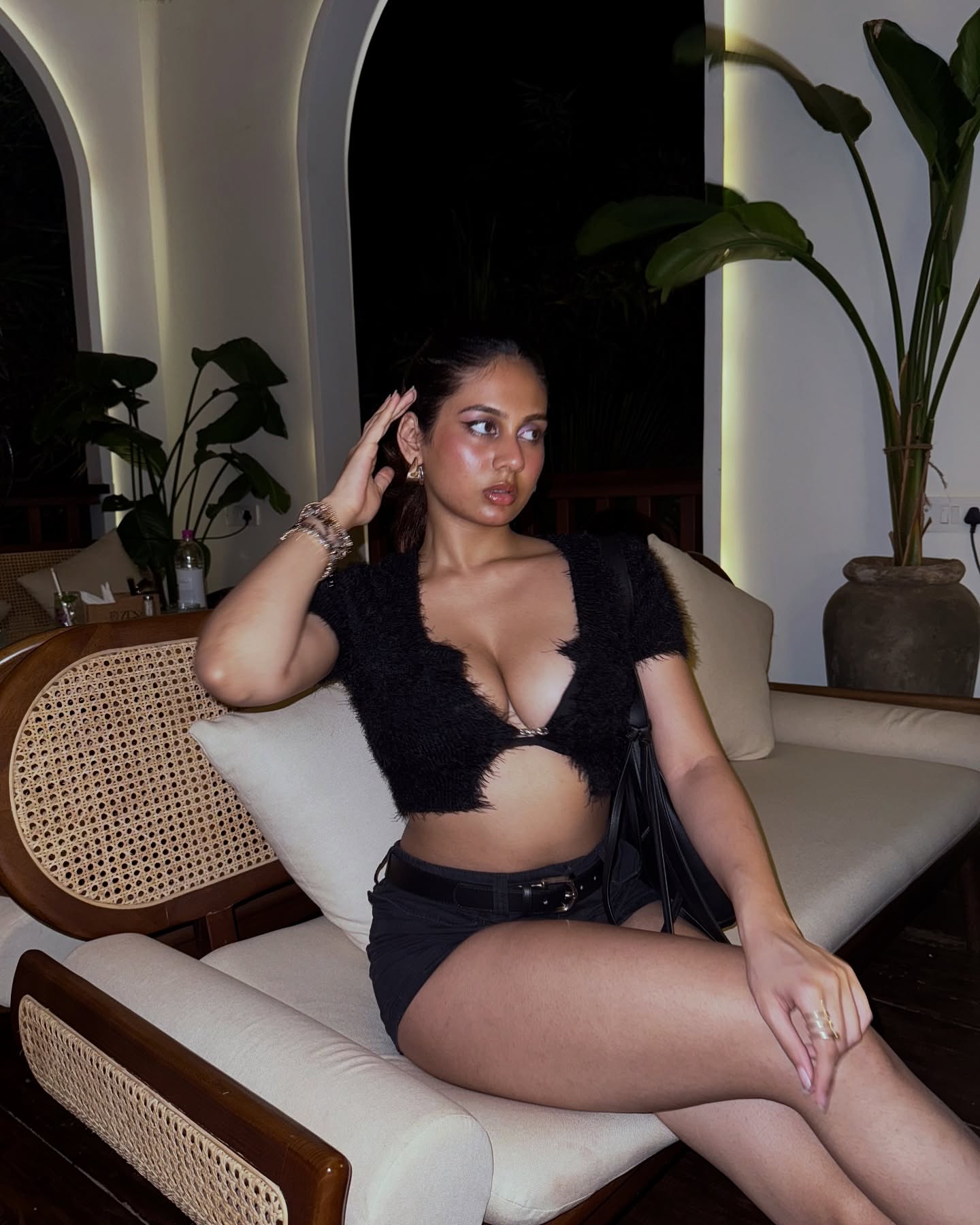 Go-0ut8aIAATVWp?format=jpg&name=large