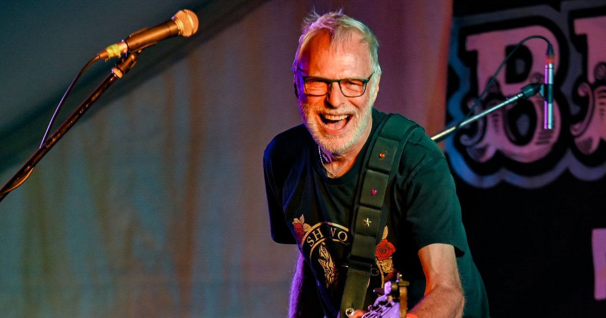 Roger McLachlan, bassist on Little River Band’s first albums, has died at 71. notreble.com/buzz/2025/04/2…