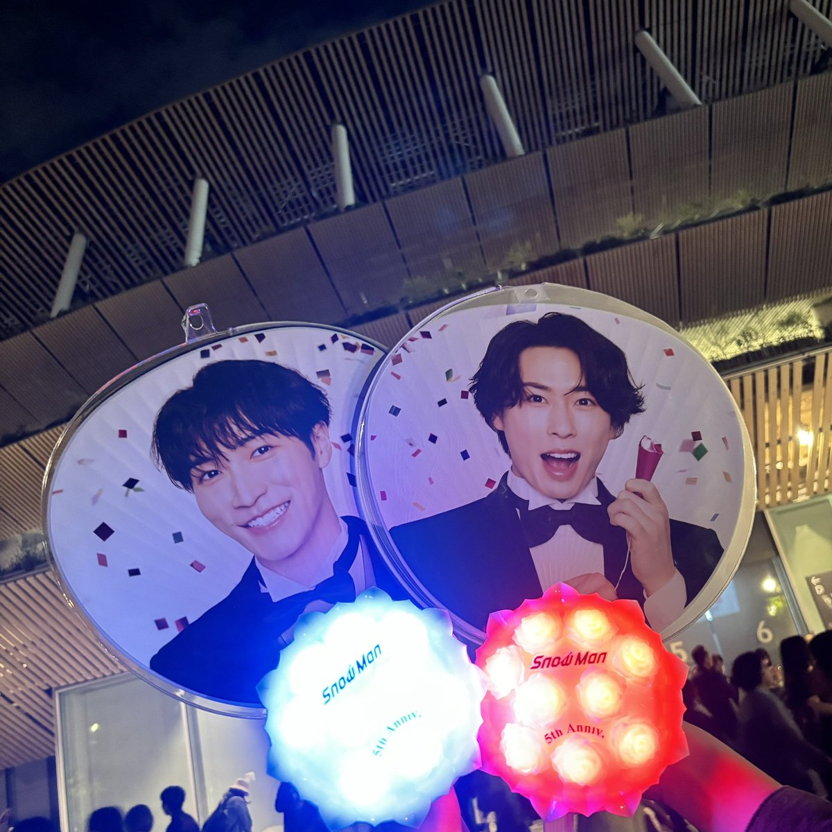 14年推してる推しがビックアイドルになりすぎててなかなか会えないけど渡辺翔太くんが幸せに生きてるから私も幸せ〜久しぶり同空間で呼吸できて嬉しい日でした✨💓