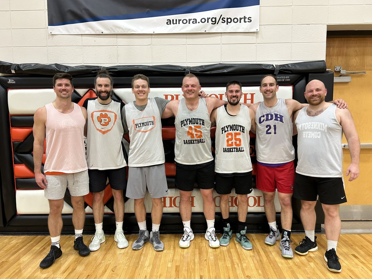 Erik West tweet media