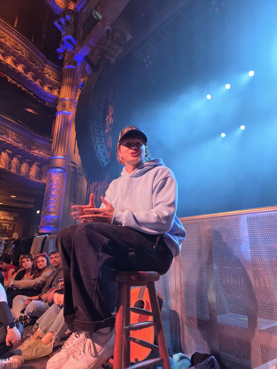 stbyknox's tweet photo. Hey everyone here are some highlights from Knox at House Of Blues yesterday -Melina https://t.co/RmajWlJkph