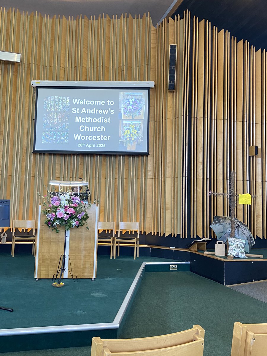 Why is Twitter full of people banging on about the font size of the word “Easter” on confectionary packaging? I don’t imagine any of them were anywhere near a church today. 

Unsurprisingly there was no mention of chocolate in Luke’s Gospel this morning. 

Happy Easter!