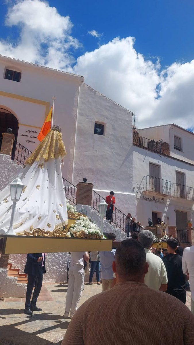 AxarquiaPlus's tweet photo. Domingo de Resurrección en Sayalonga. Fotos enviadas por el #ReporteroPlus
Jose Parra Extremera.
#AxarquiaPlus #Axarquia #Sayalonga #DomingoResureccion #SemanaSanta https://t.co/hWlyngyRZh