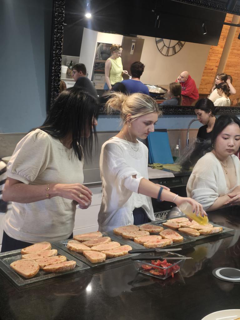 MmeMarsala's tweet photo. We made paella today @Cuina_Boqueria  they were very sweet and patient with our group.  @AvonLakeSchools  @MMay_40 https://t.co/DkQPNirQKe