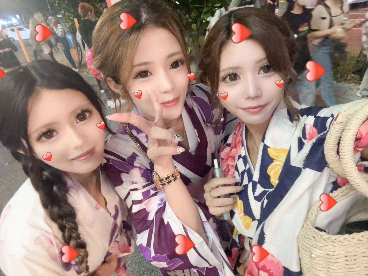 今年初の浴衣😻😻
今年はいっぱいつけたいな〜🥹🥹