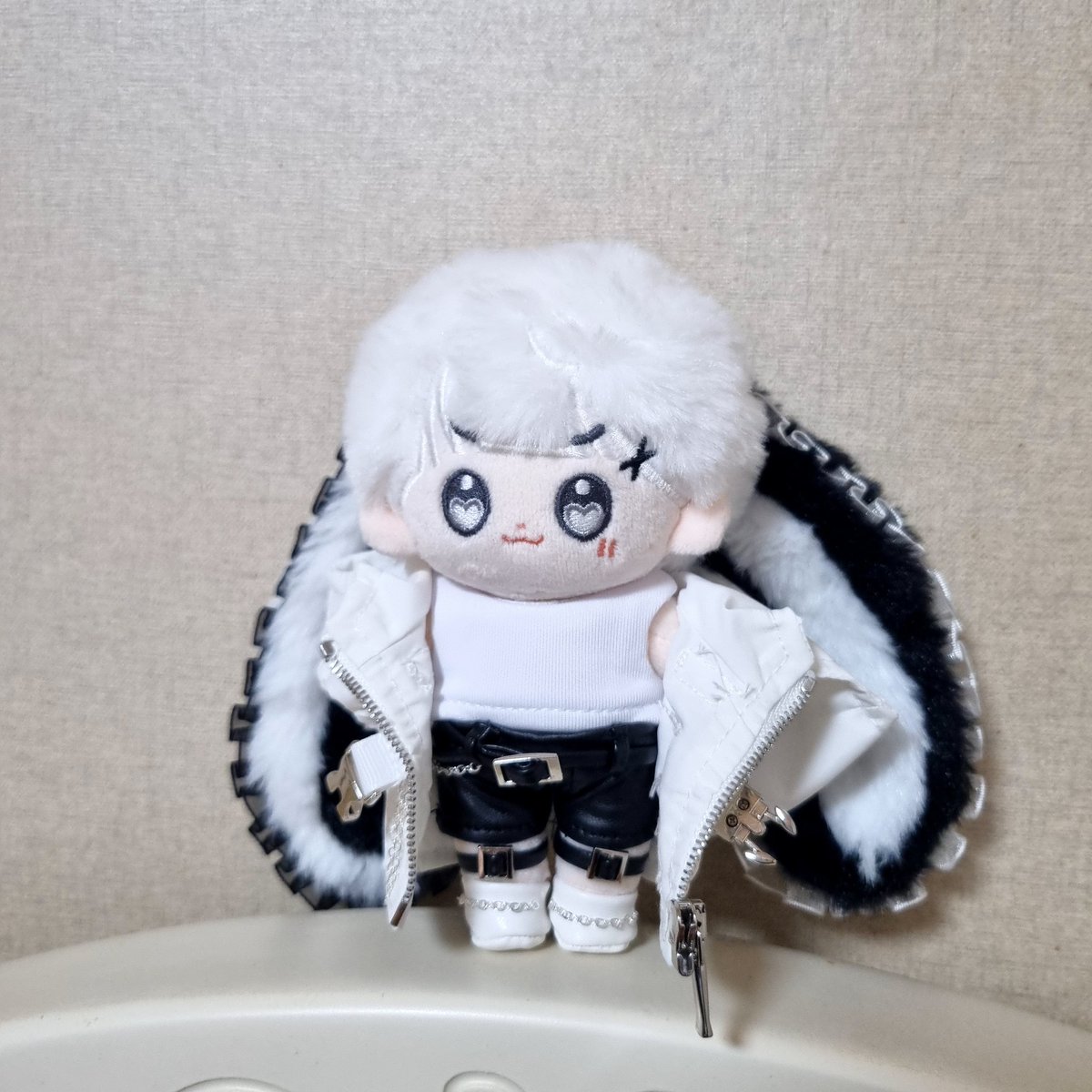 믹스매치 해보는 중
이러려고 둘 다 삼

#10chwear #whitewear #somclothen