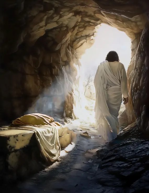 Dali_Kas's tweet photo. He is risen! https://t.co/WqYlMmp4AS