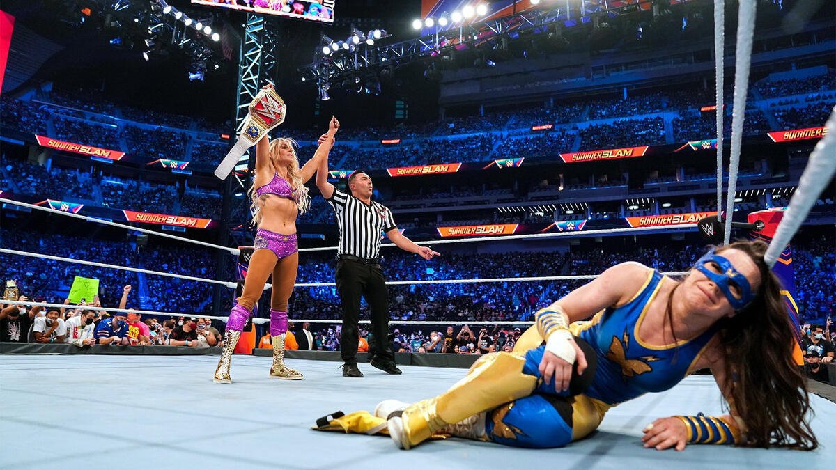 2dayInHistoRhea's tweet photo. #SundayNightMami
@RheaRipley_WWE returns to Allegiant Stadium in Las Vegas for her 2nd performance there
Her 1st was Summerslam 2021, where she fought a triple threat match in which she tried to regain a recently lost world title
How much will history repeat itself tonight? https://t.co/zWrV8wlzmz