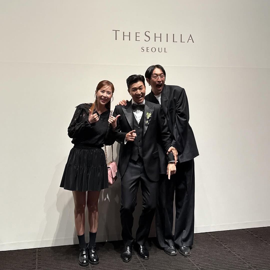smkpa11's tweet photo. KIM LEADER GETTING MARRIED 
20/4/25
KOYOTE 
💙JONGMIN SHINJI BAEKGA💙
#kimjongmin_weddingday https://t.co/TQf7UkHcTn