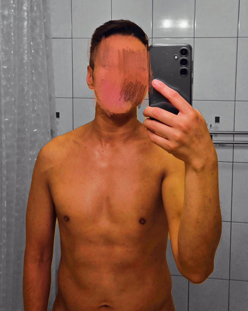 新人～偉～上線囉🥰

養身館出生手法專業～

配合度高又大方～

建議提前一天預約呦❤️