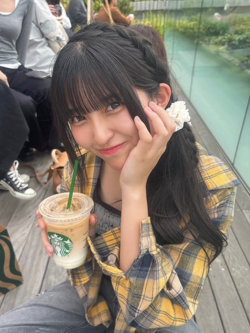 秋月莉緒のTwitter画像3