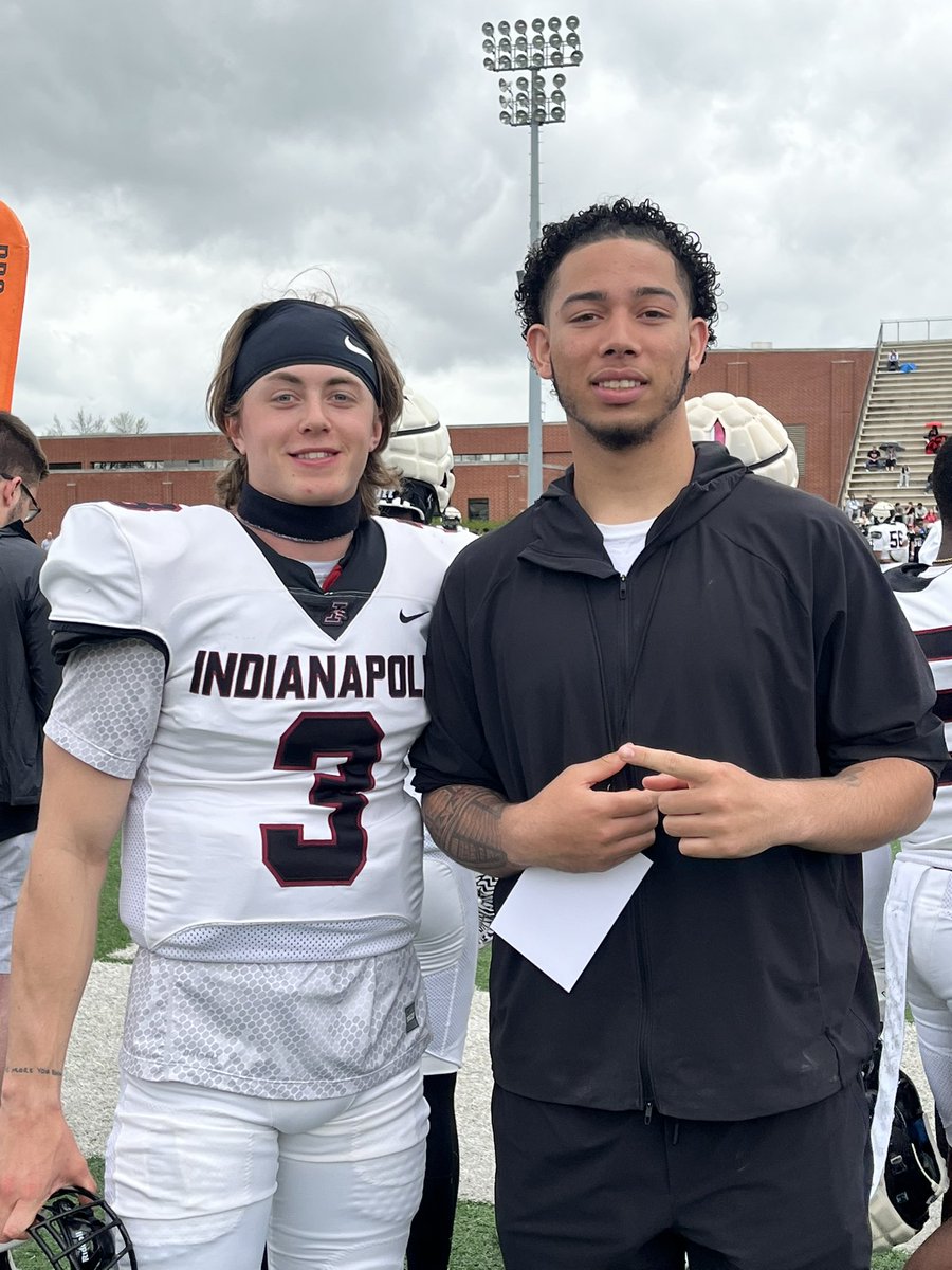 Durelle Loggins Jr 2026 QB (@djloggins23) on Twitter photo Had a great day up at <a href="/UIndyFB/">UIndy Football</a> for the Junior Day and Spring Game‼️🏈 Nice campus, got some good info and loved the interaction with the players and coaches. Appreciate the invite <a href="/NathanPapandrea/">Nathan Papandrea</a> and look forward to coming back soon‼️🔥Go Greyhounds <a href="/FBCoachThompson/">Brent Thompson</a> Had a great day up at <a href="/UIndyFB/">UIndy Football</a> for the Junior Day and Spring Game‼️🏈 Nice campus, got some good info and loved the interaction with the players and coaches. Appreciate the invite <a href="/NathanPapandrea/">Nathan Papandrea</a> and look forward to coming back soon‼️🔥Go Greyhounds <a href="/FBCoachThompson/">Brent Thompson</a>