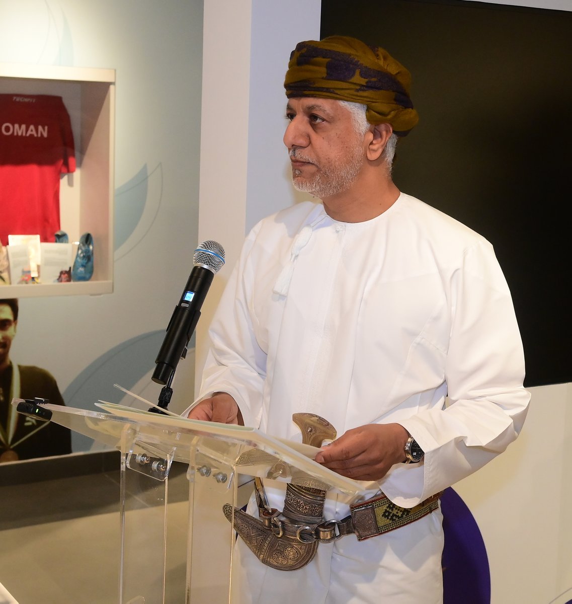 OmanNewsAgency's tweet photo. افتتاح المتحف الأولمبي العُماني بمقر اللجنة الأولمبية بـ #مسقط والذي يشكل منصةً معرفية تحتفي بإنجازات الرياضيين العُمانيين في مختلف البطولات الإقليمية والدولية، ويُسهم في صون الذاكرة الرياضية وتعزيز الهوية الوطنية من خلال استعراض محطات مشرقة من تاريخ الرياضة في #سلطنة_عُمان. 

#العُمانية
