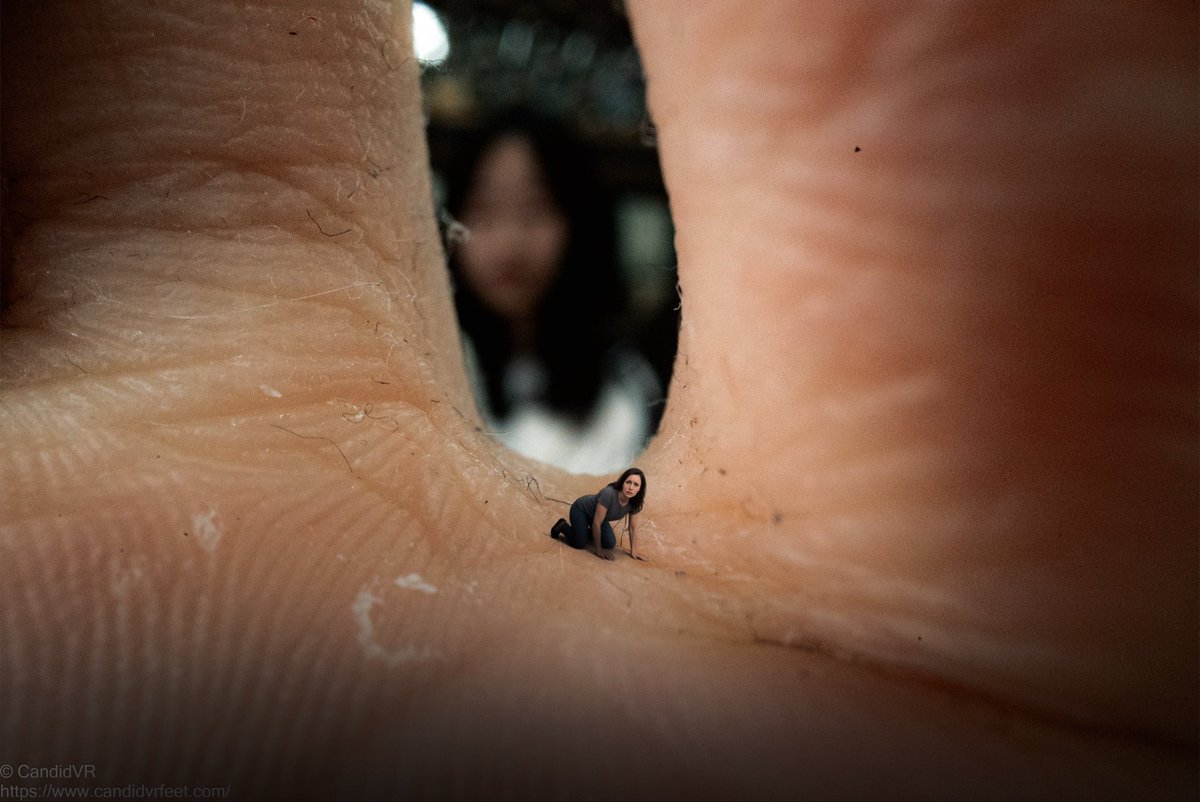 You can barely see them there. Or even feel them…
| <a href="/jacy_feet/">Jacy Siren Feet</a> | <a href="/candidvrfeet/">CandidVR</a>