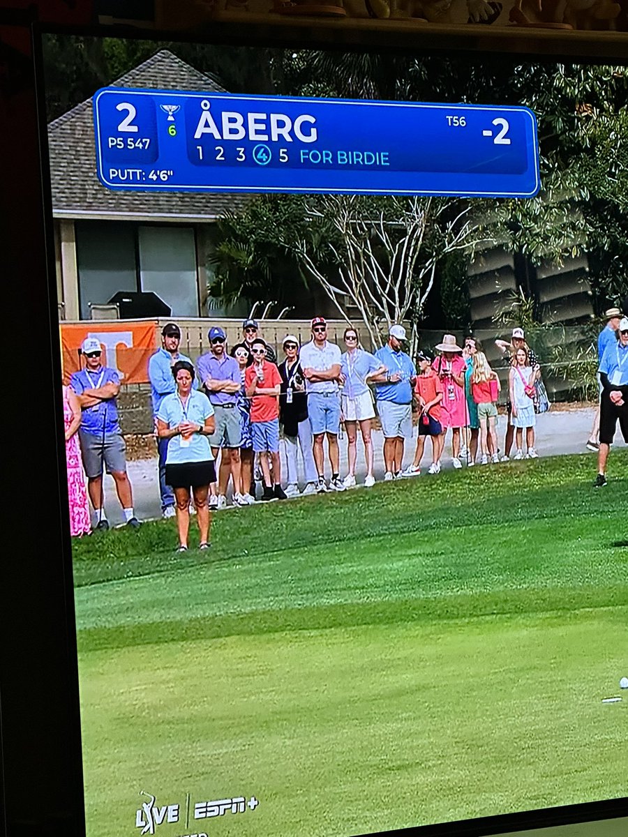 JLuethke's tweet photo. We see you! Go Vols!!! #RBCHeritage #2green #seapines #volflag #hiltonhead https://t.co/8uASglBHCp