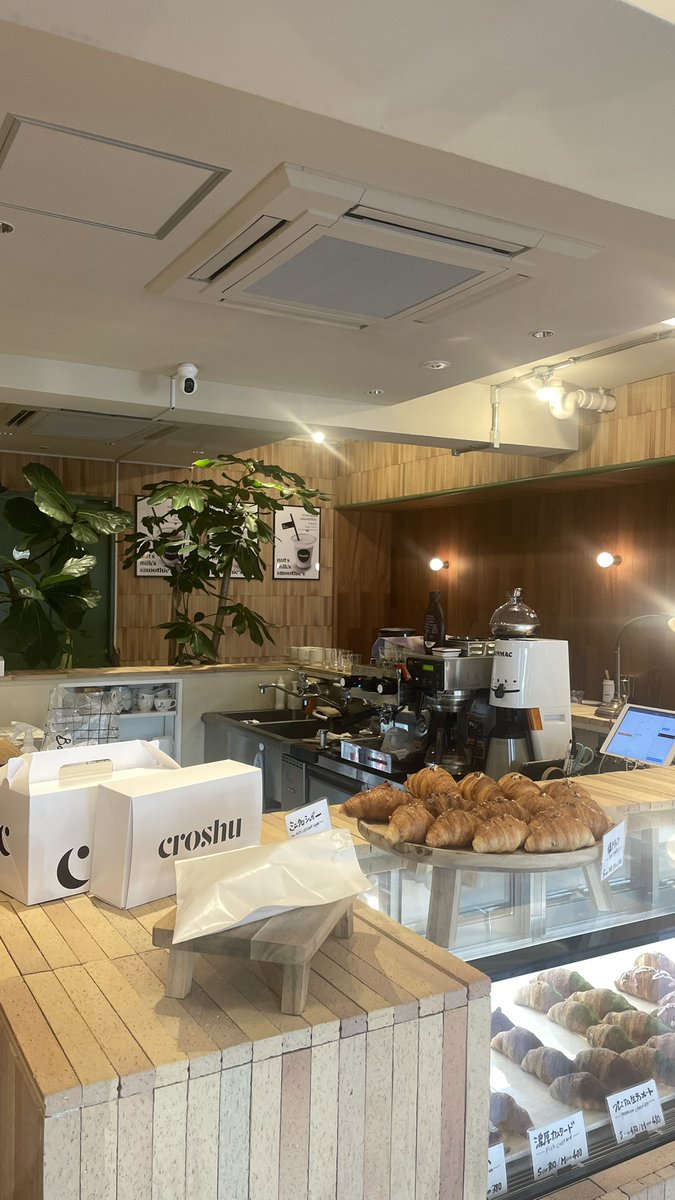 aka210910's tweet photo. 📍croshu/表参道 https://t.co/U50ivWJQDZ