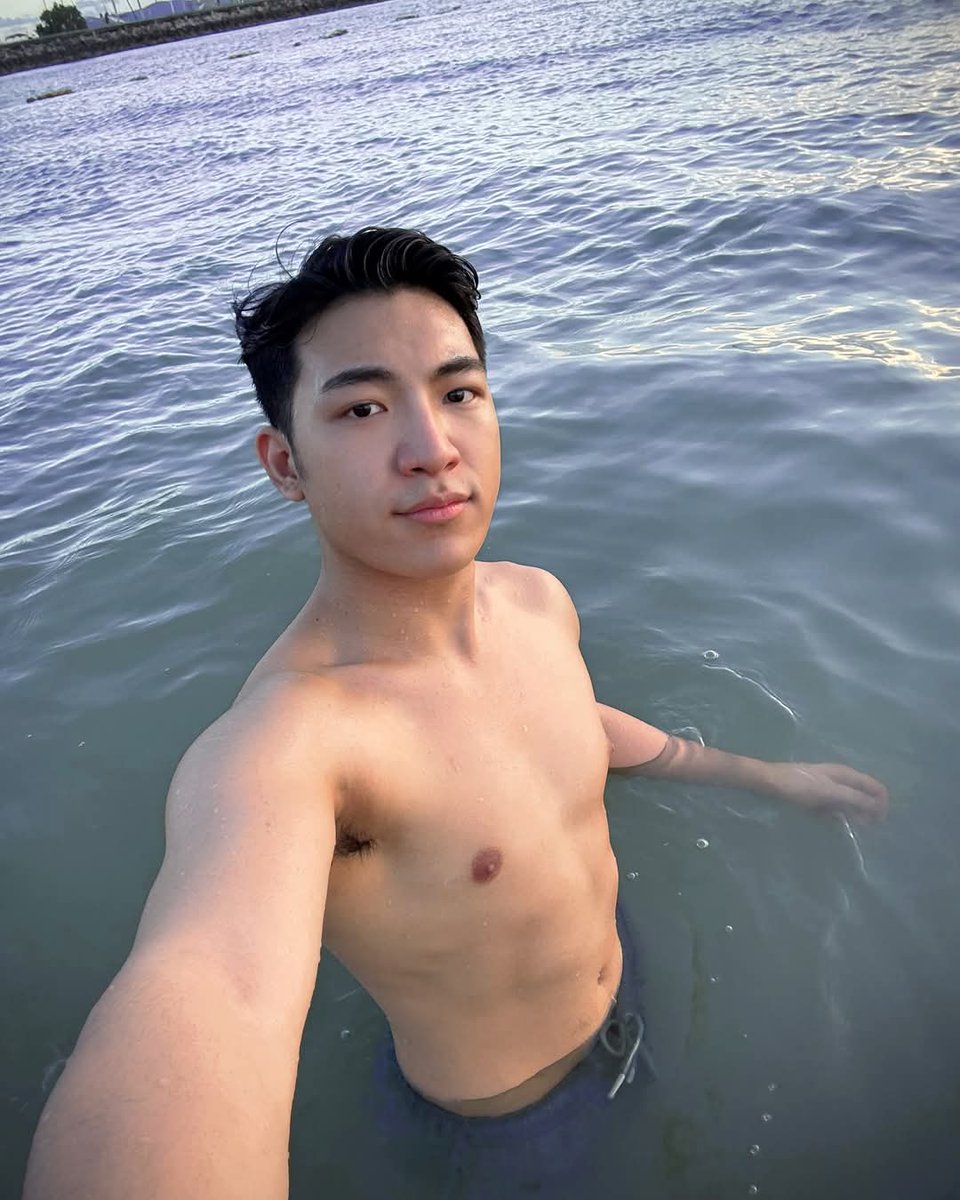 SDerrenn's tweet photo. yum 🥵 https://t.co/OVapxT8mTU