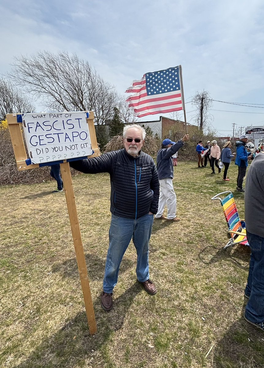 From yesterday’s “No Kings” protest on Cape Cod. (Yep, that’s my Dad &amp; Mum.)
Organized by @indiv