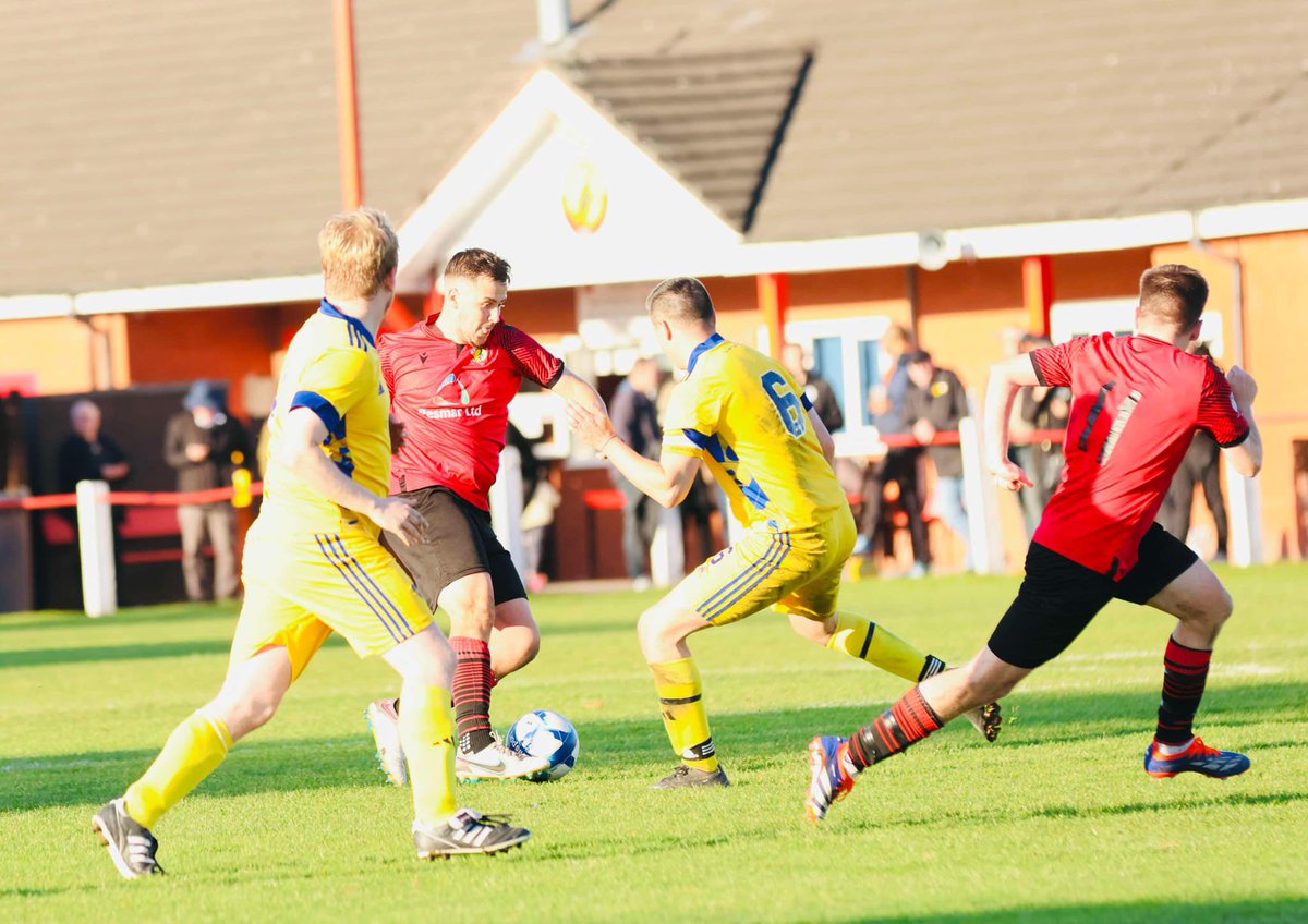 🔴 Middlewich Town Reserves 🟡 tweet media
