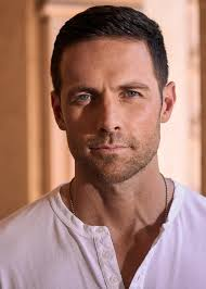 merlinpapin3's tweet photo. .@FredOL69007 On souhaite un Bon Anniversaire à #DylanBruce qui a 45 ans on peut le voir dans
Magnum PI
The Murders
American Gothic
A Novel Romance
Orphan Blacks
Midnight Texas
Motive https://t.co/TEWswRKPwh