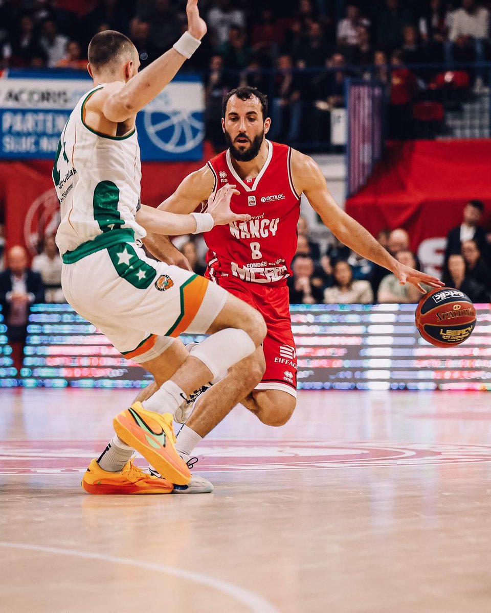 Envie de replonger dans la rencontre de hier ?
Découvrez les images d’un match intense et accroché ! 

📸 <a href="/com1sport/">COM1SPORT</a> 

#GoSLUC