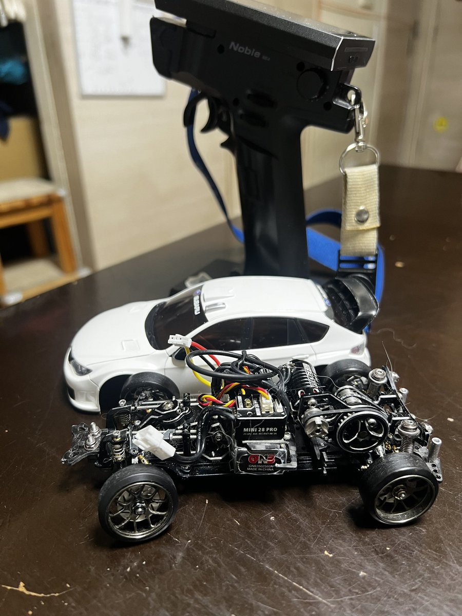 kaie2023's tweet photo. 蚊車のDriftArtはショートホイールベースでも良いセット出た
けど、コース行くのがなかなかねー
基本金土の夜しか行けないしw
#蚊車 #ドリフト #ラジコン #DriftArt #rccuriosity @curiosity_RC https://t.co/sE495S2Lfs