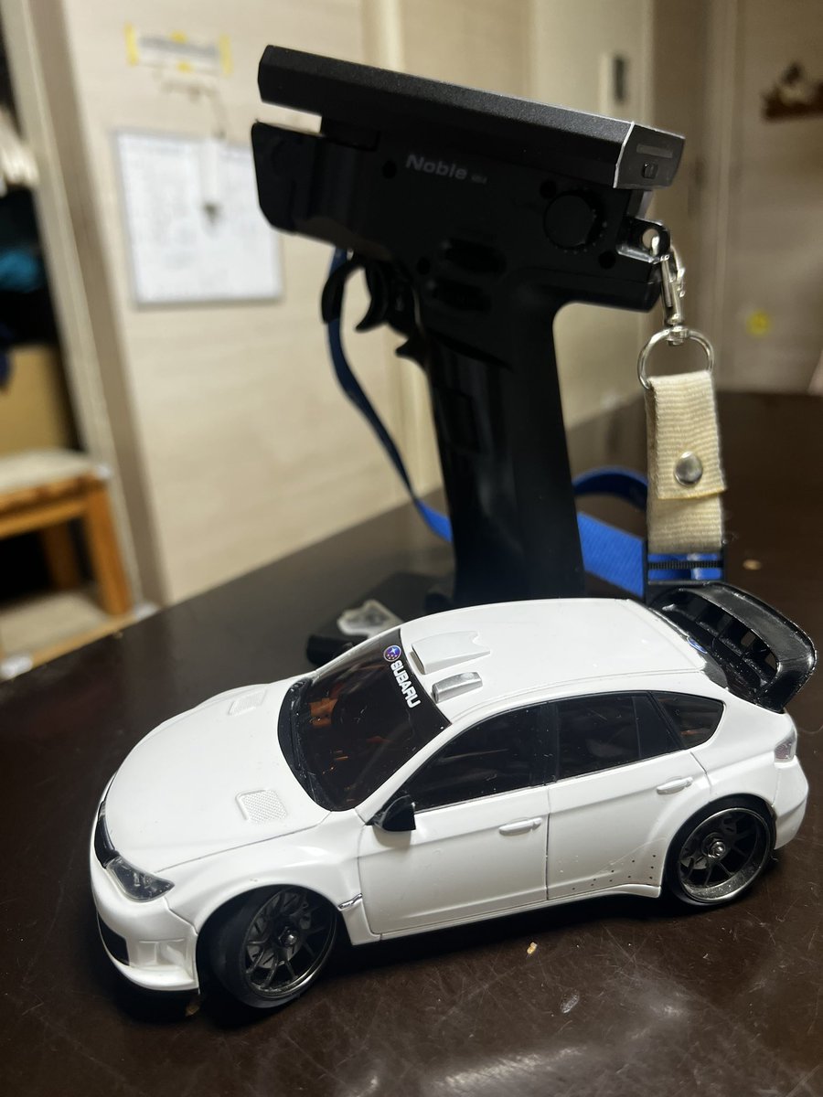 kaie2023's tweet photo. 蚊車のDriftArtはショートホイールベースでも良いセット出た
けど、コース行くのがなかなかねー
基本金土の夜しか行けないしw
#蚊車 #ドリフト #ラジコン #DriftArt #rccuriosity @curiosity_RC https://t.co/sE495S2Lfs