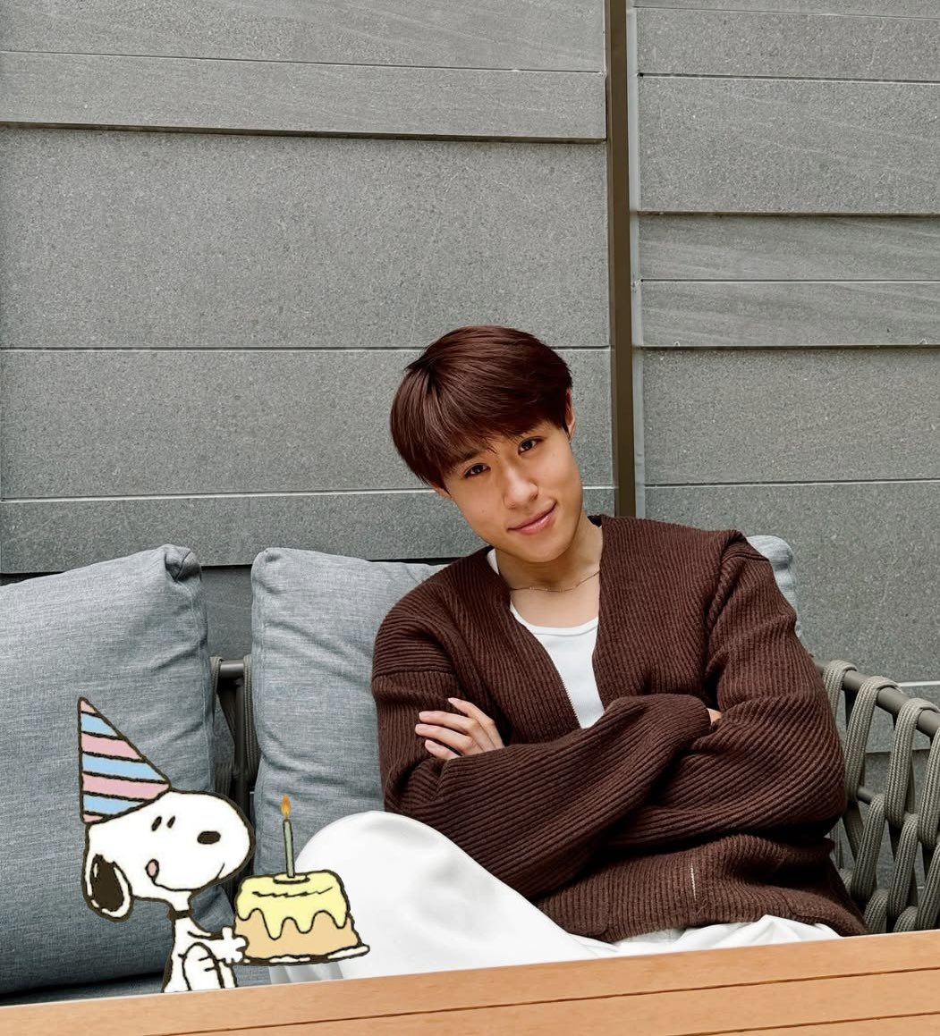 skuinani's tweet photo. our birthday boy! 🎂 https://t.co/7k5fvbAx3F