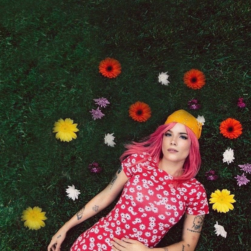 Tantissimi auguri di Buona Pasqua da tutto il team di Halsey Italia!! 🐣🌼🌈

Fateci sapere cosa avete trovato nelle vostre uova!!! 🪺