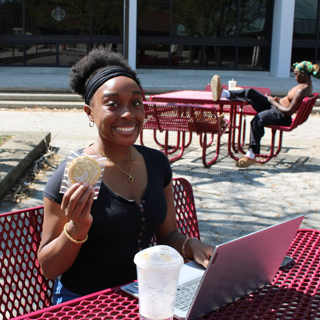 Just out here sharing smiles and good vibes across campus — a little cheer goes a long way. 😊📣Keep your eyes peeled for more campus cheer pop-ups!