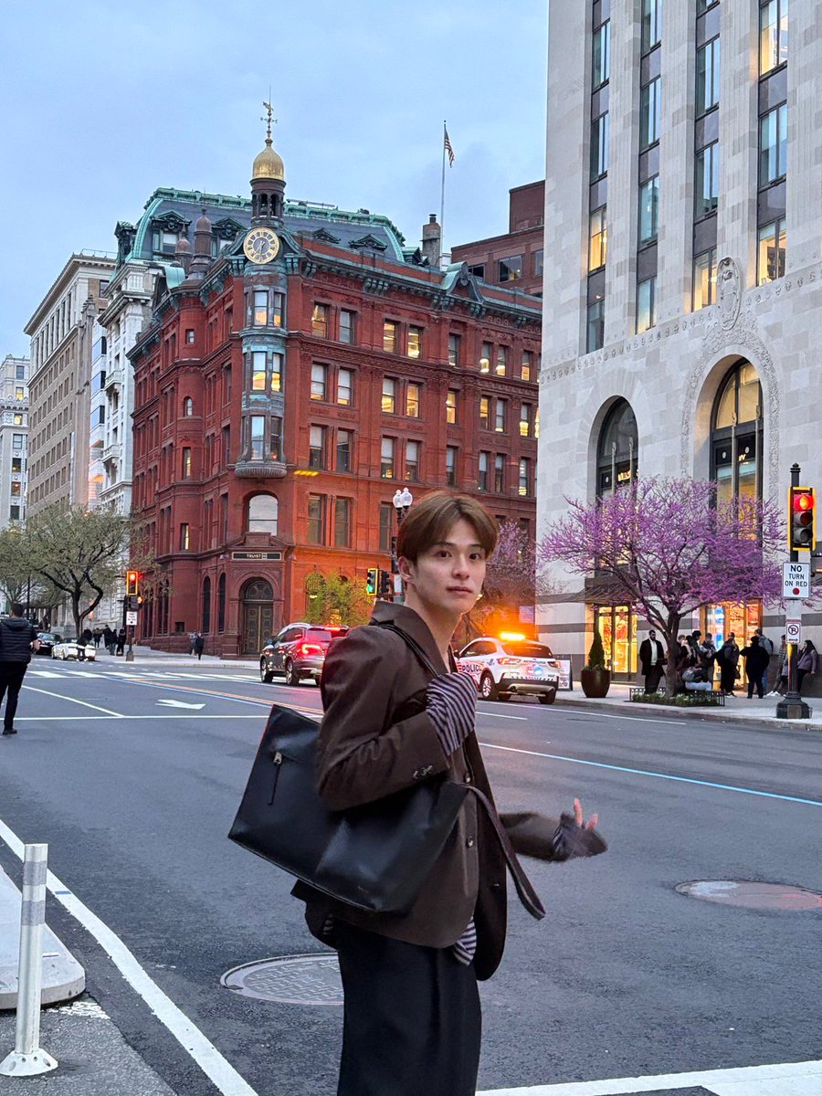 [250420] ASAHI post on Weverse🌟

“앨범공유 in Washington D.C.”