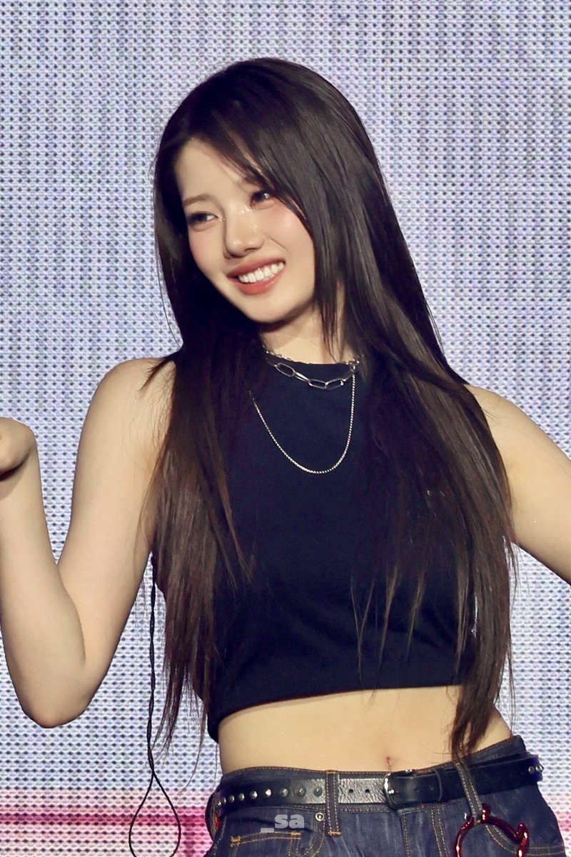 250420 福岡コンサート

#BABYMONSTER #RORA  
#베이비몬스터 #로라 
#ベビモン #ローラ