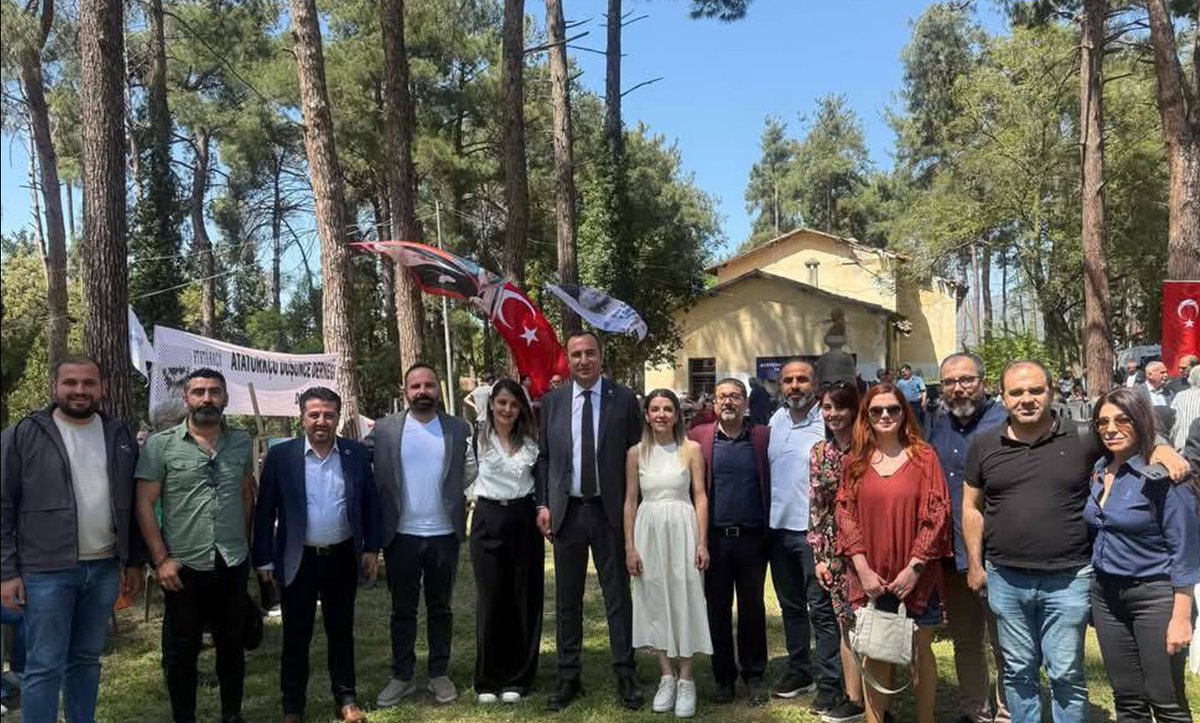 Köy Enstitülerinin 85. Yılında Aydınlanma Meşalesi Düziçi’nden Yeniden Yükseldi habereguven.com/koy-enstituler… <a href="/egitimis/">Eğitim-İş</a> <a href="/kademozbay_/">Kadem Özbay</a> <a href="/SeherErgin01/">Seher Ergin</a> <a href="/blntmtn/">Bülent METİN</a> <a href="/_huseyinselcuk/">Hüseyin Selçuk</a> <a href="/HaticeHazar85/">HATİCE HAZAR</a> <a href="/adanaegitimis01/">Eğitim İş Adana 1 No'lu Şube 2024 Resmi</a> 
#KöyEnstitüleri85Yaşında #düziçi