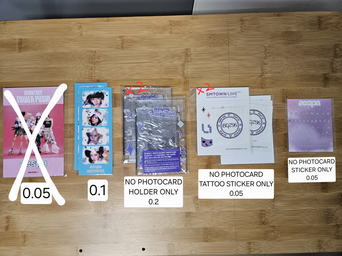 onon2023's tweet photo. 에스파 개봉 앨범 굿즈 양도
https://t.co/6Wg5FQPqf8

GS / CU 반택 + 2000원

핫메스 새비지 마이월드 걸스 드라마 시퀀스 네컷 콜북 포카 홀더
카리나 지젤 윈터 닝닝

aespa karina giselle winter ningning album goods md wts
hot mess savage my world girls drama sequence photo card holder https://t.co/Kl18sBKZe7