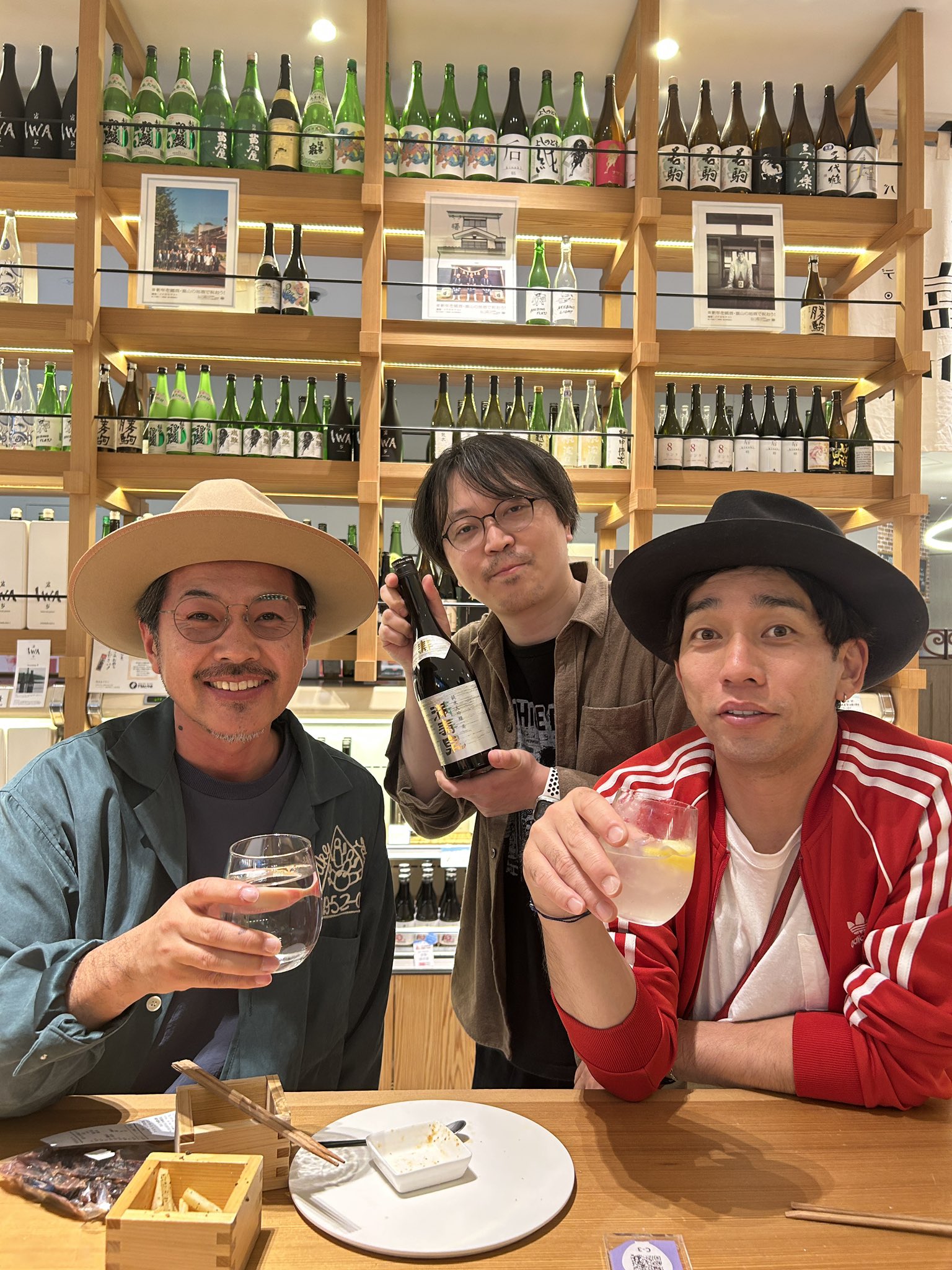 古賀健一 / Kenichi Koga (@kogaken1207) / X 古賀健一 / Kenichi Koga (@kogaken1207) / X