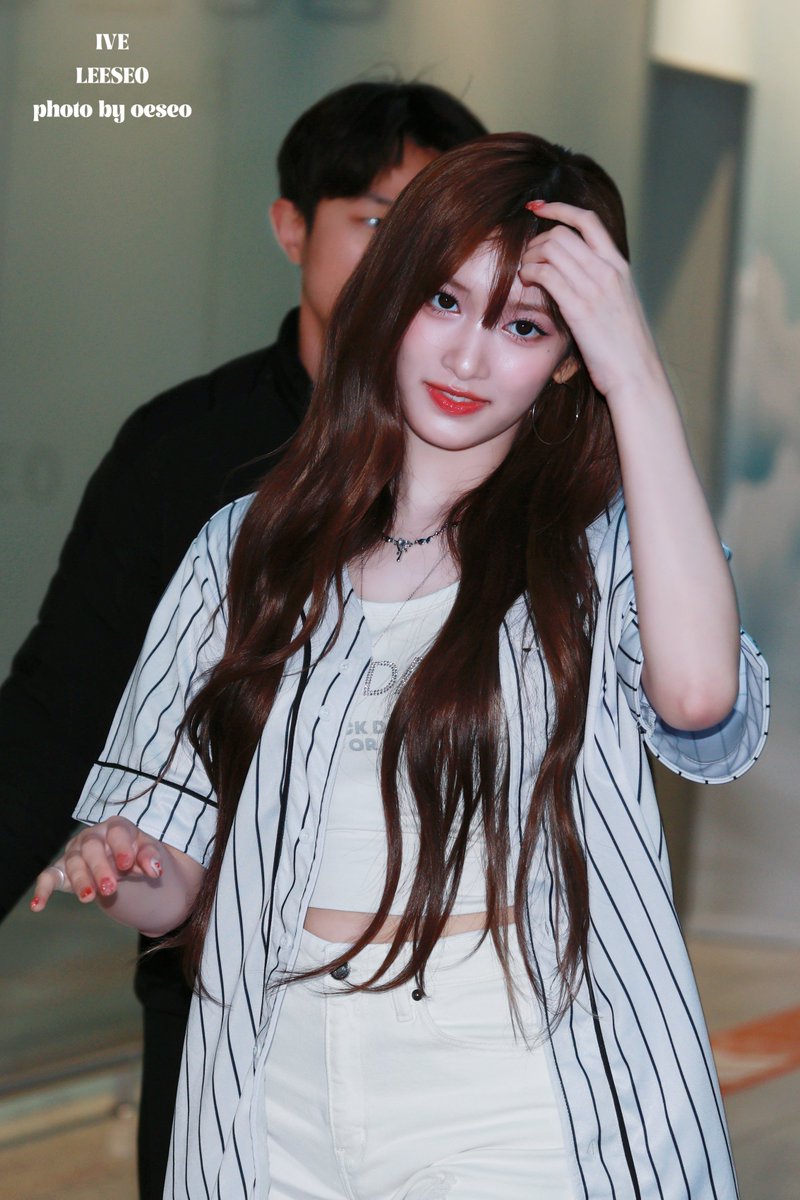250420  ✈️
#IVE #아이브 #アイヴ 
#LEESEO #이서 #イソ