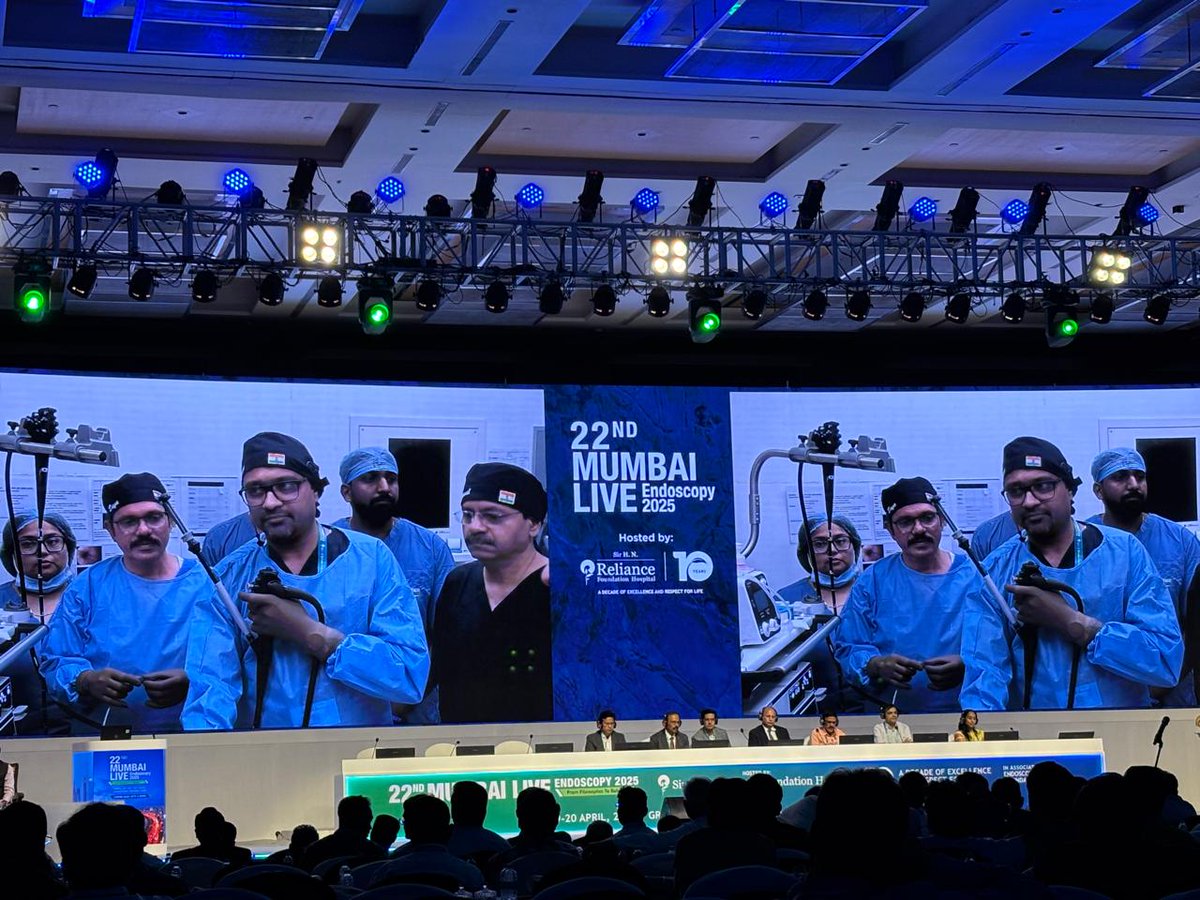 drasreekanth's tweet photo. Incredible #MumbaiLive2025 Experience!
🔹Interactive Session with Dr. Yamamoto
🔹Live Demonstration: Performed Hot Axios Stent placement for Walled-Off Pancreatic Necrosis
🔹AI in Endoscopy meeting
🔸Emerald Award Nomination

A big thank you to Dr. Amit Maydeo https://t.co/Tu30VXDVHo