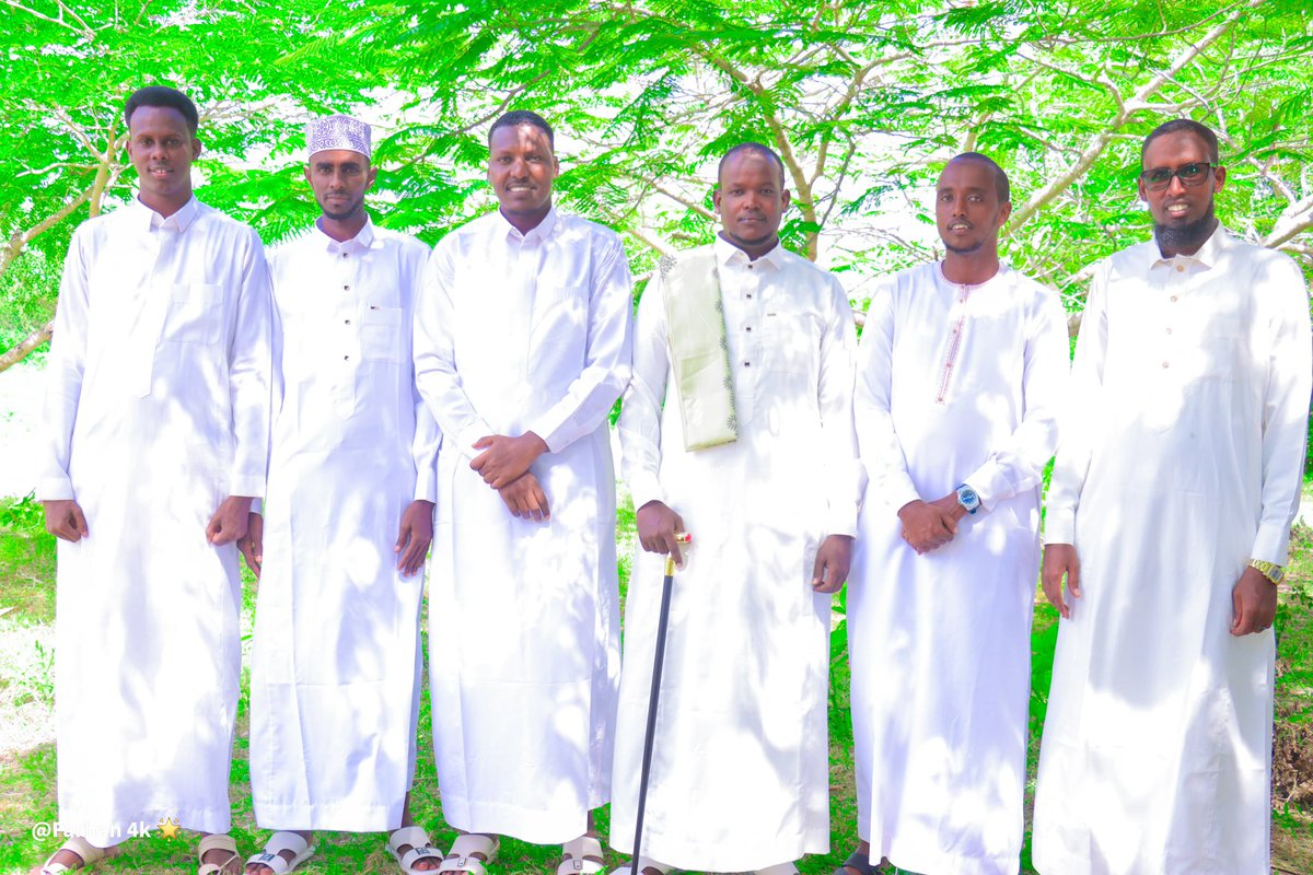 HonHajisheikhow's tweet photo. It's with profound happiness that I congratulate my brother and friend Abdi Bare Doya and his spouse Ikran Moulid Dahir on the auspicious occasion of their wedding in Masalani town. May your union bring happiness, tranquility and barakkah. 

Baraka Allahu lakuma Wa baraka 'alaykuma Wa jama'a baynakuma Fi khayr.