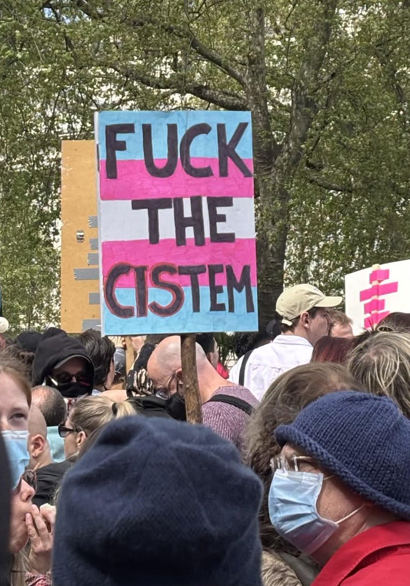 katie_pinns's tweet photo. Thanks for proving why women don't want you in their spaces #peeforme https://t.co/GLaVX1JsF4