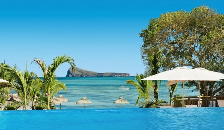 AytacAli_'s tweet photo. So grateful for everyone's positivity and support during our 1st term at Themis!Working abroad has given me a new perspective and more family time. To celebrate,we're having a staycation at a beautiful hotel, just an 8-minute drive away! It feels like a dream. #work-life balance https://t.co/R7ZsACx7hd