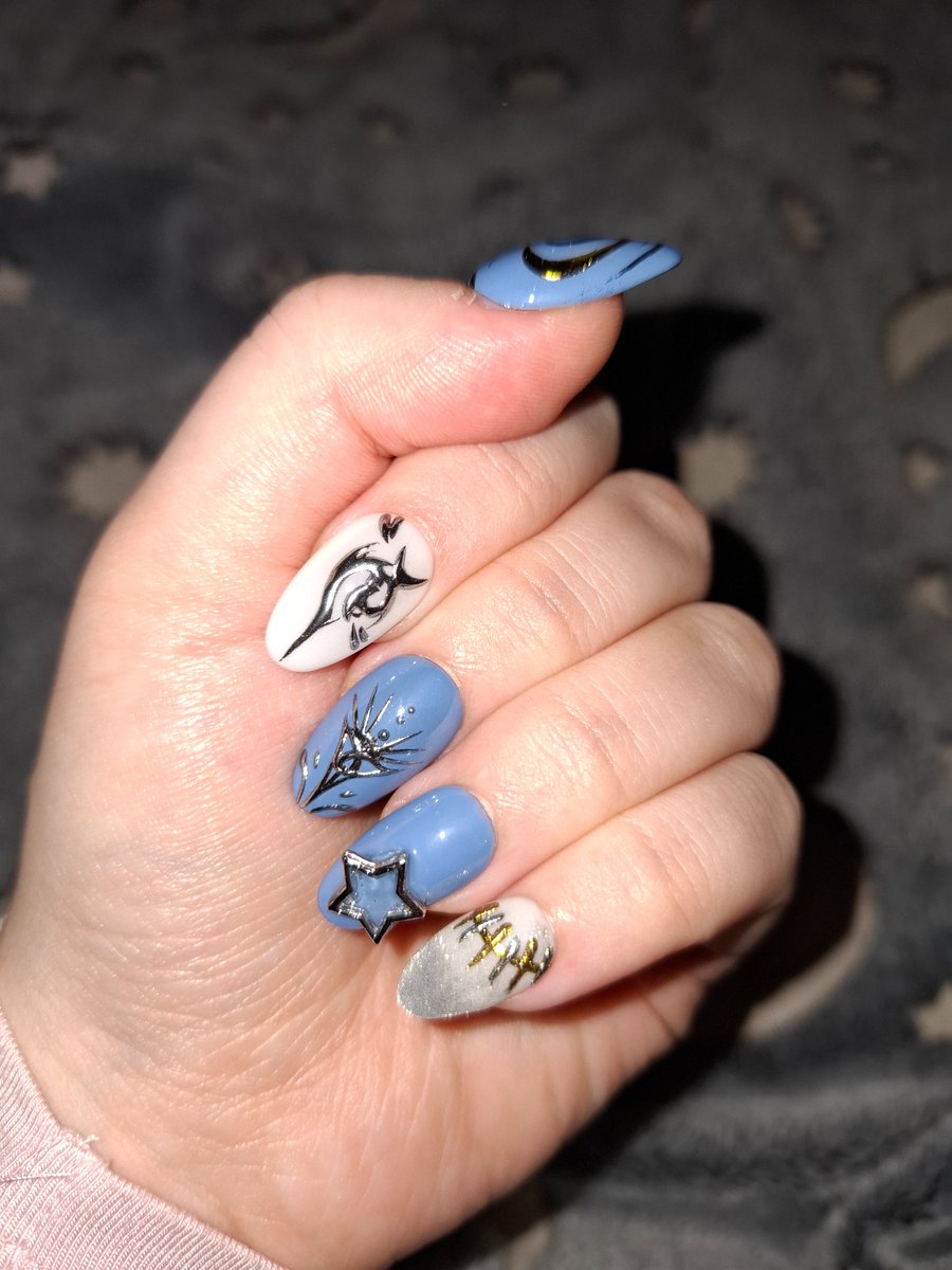 <a href="/xinghius/">‎ًEllie</a> So... These are my Lumiere inspired press-on nails that I commissioned to Dynails_might on insta a while back. Not my only Xavier or Lads set but I'm still obsessed.