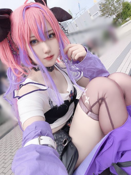 Twitterのコスプレ画像13